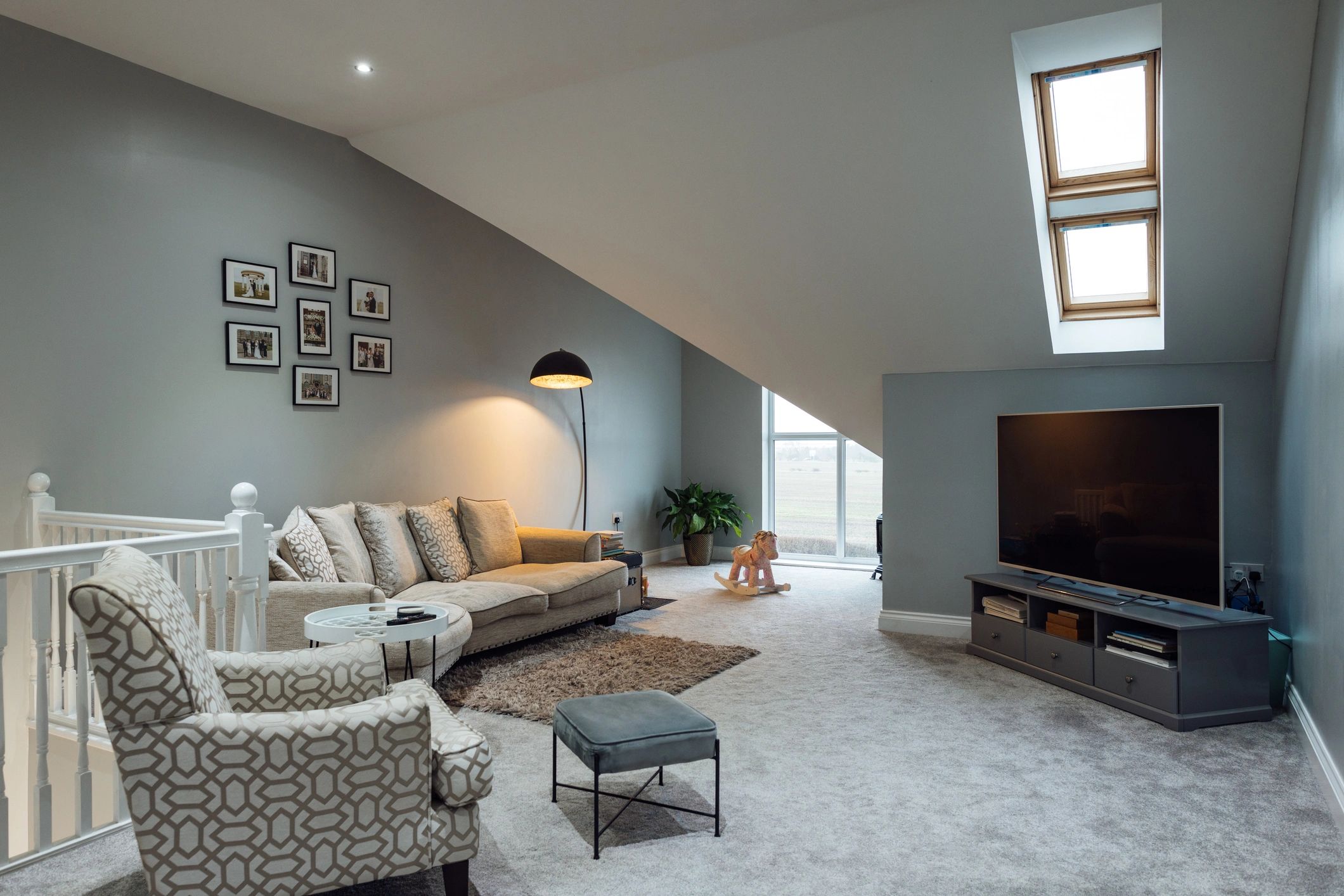 Luxury living room with refined wall finishes